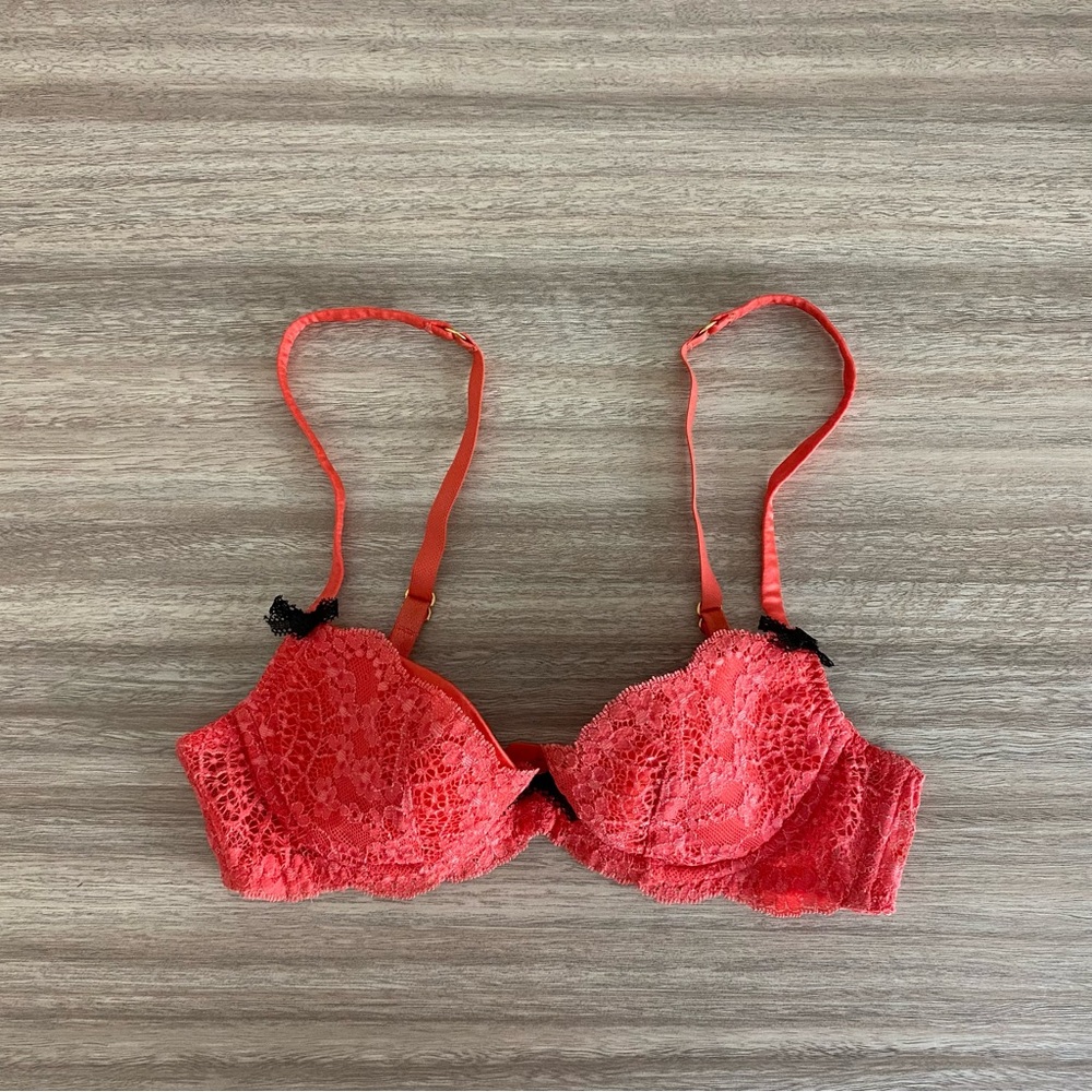 Agent Provocateur Vibrant Lace Bra in Coral